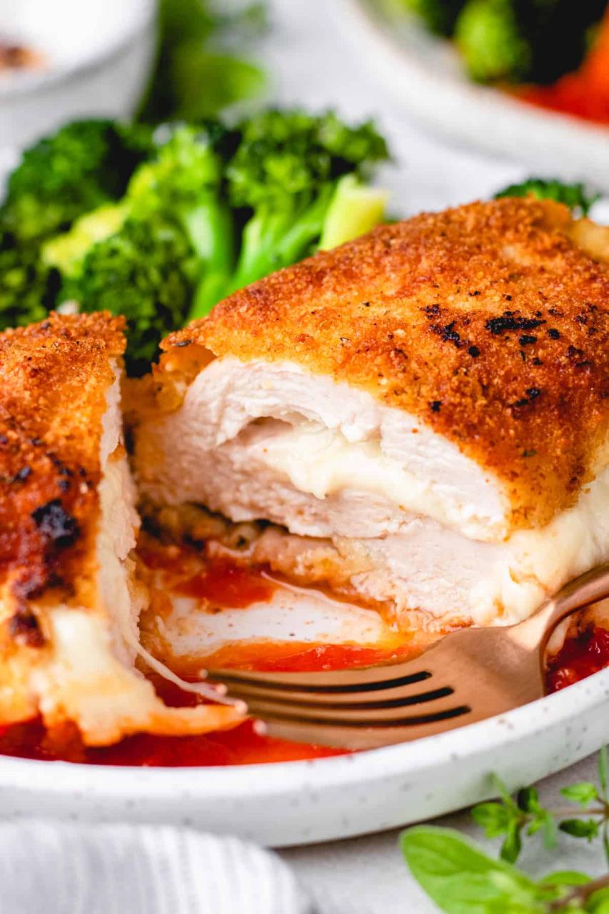 Easy Chicken Recipe: Grilled Mozzarella Stuffed Chicken